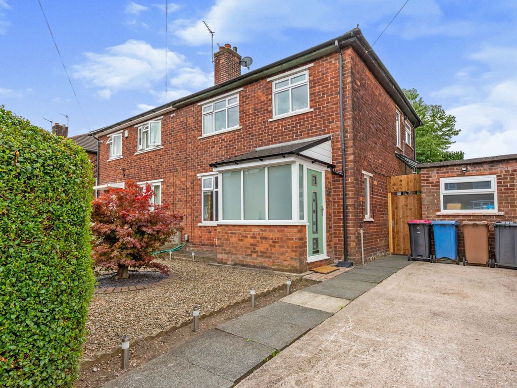 3 bed semidetached house for sale in Cypress Road, Manchester M30 Zoopla