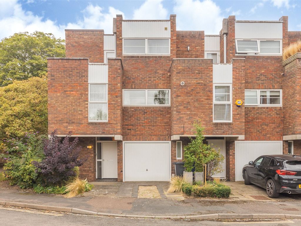 St Marks Court Cambridge Cambridgeshire CB3  