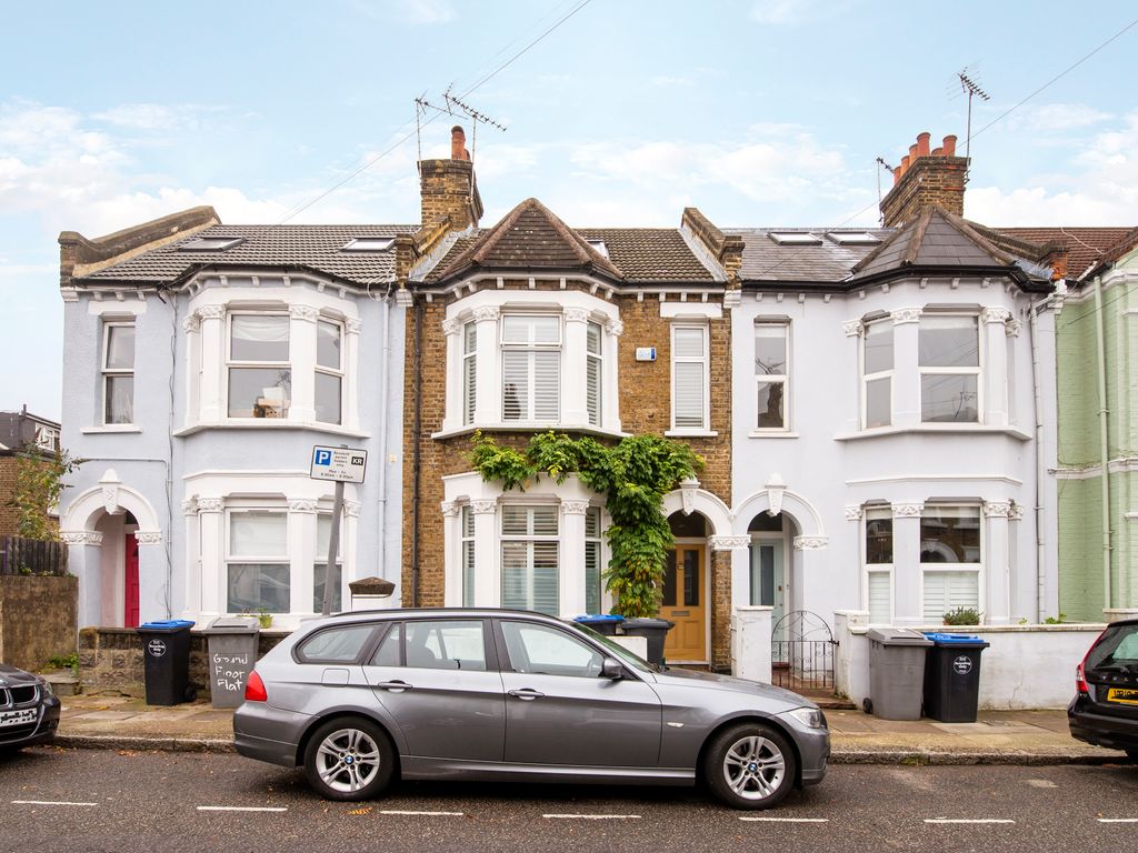 3 bed terraced house for sale in Felixstowe Road, London NW10, £