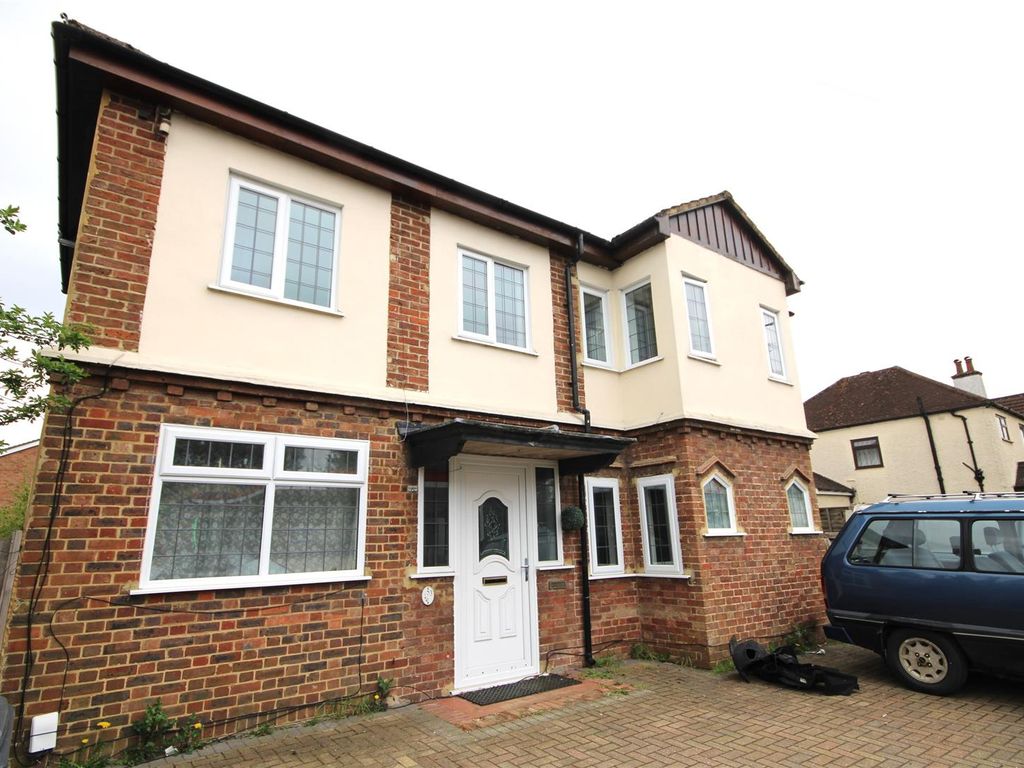 6 bed property to rent in Aldershot Road, Guildford GU2, £3,600 pcm Zoopla
