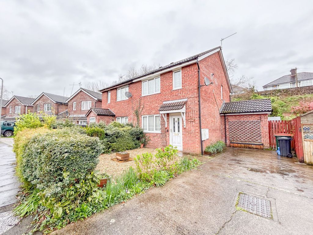 3 bed semidetached house for sale in St. Brides Gardens, Newport NP20