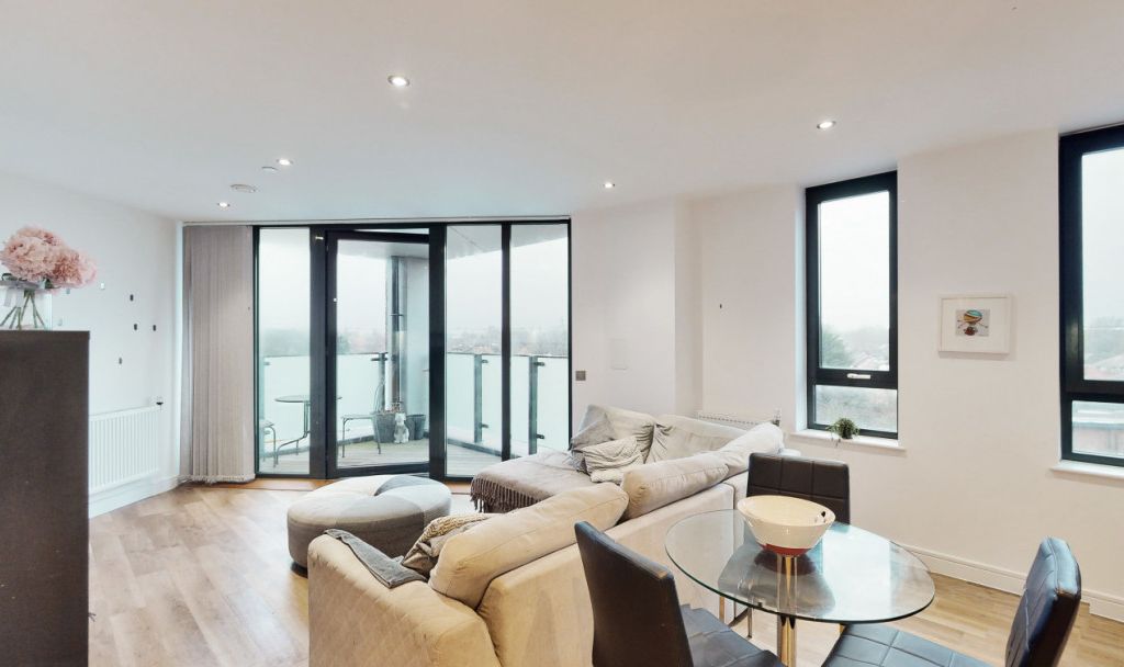 London 2Fg, London SW19  