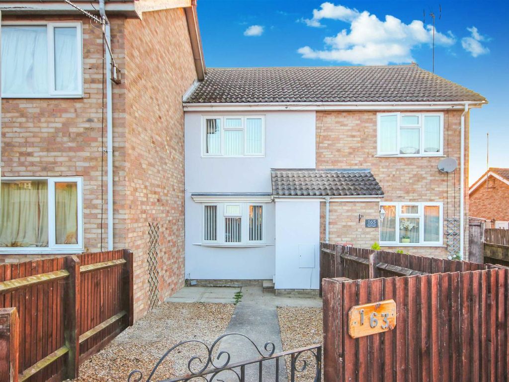 2 bed terraced house to rent in Arkwright Road, Irchester