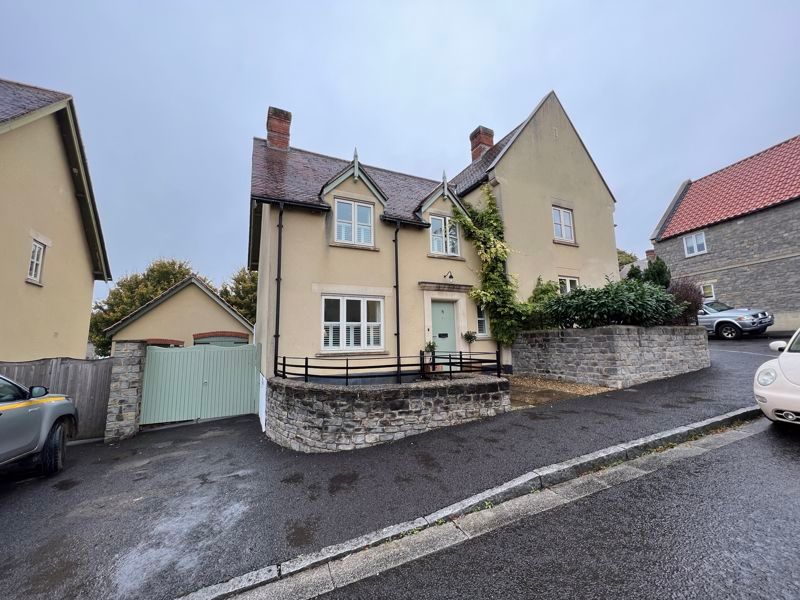 3 bed semidetached house for sale in Blackberry Way, Midsomer Norton