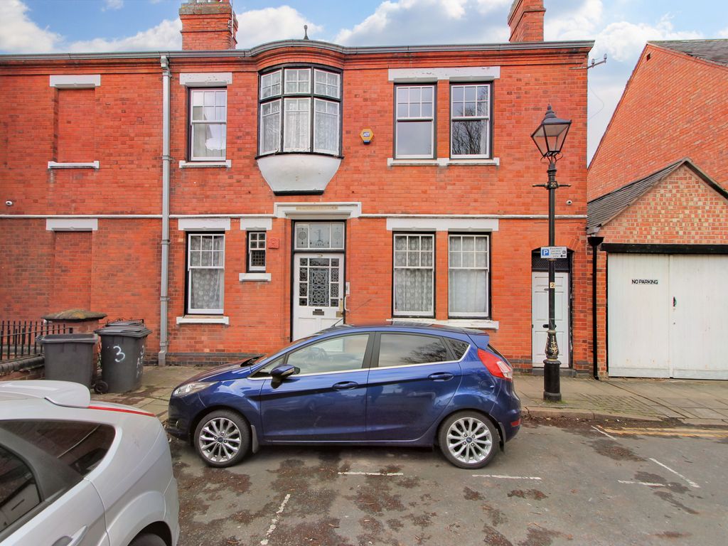 5 bed detached house for sale in Abingdon Road, Leicester LE2 Zoopla