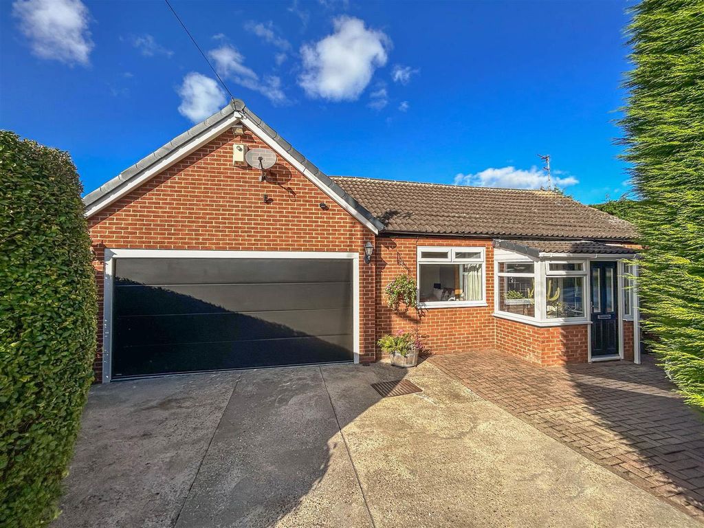 3 bed detached bungalow for sale in King Road, Newcastle Upon
