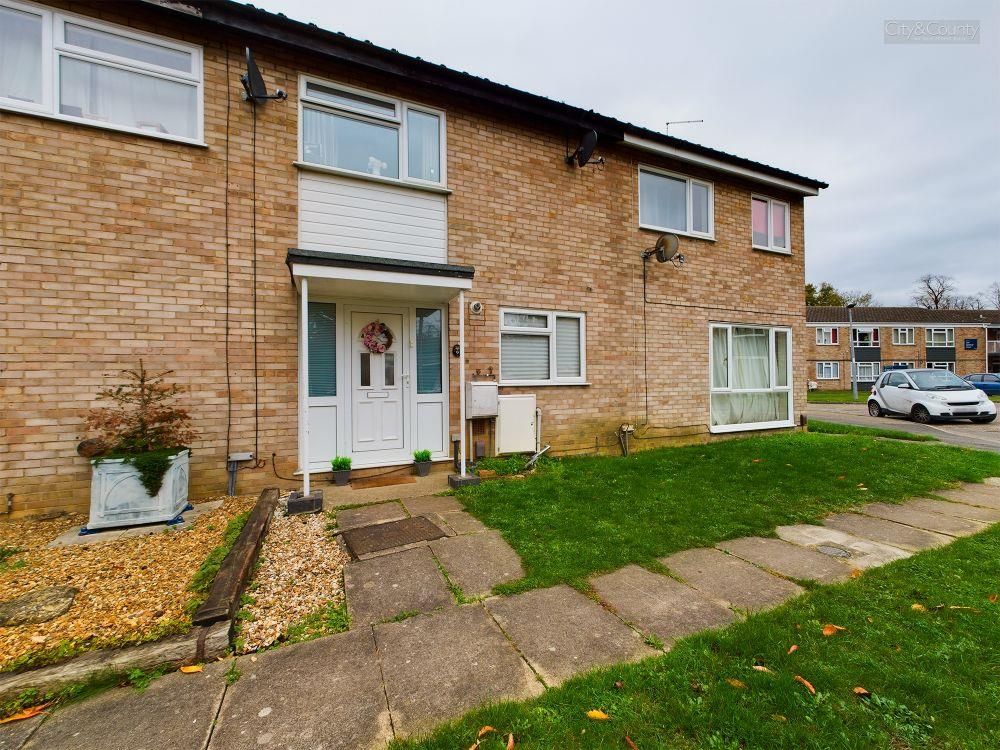 3 bed town house for sale in Earl Spencer Court, Woodston, Peterborough