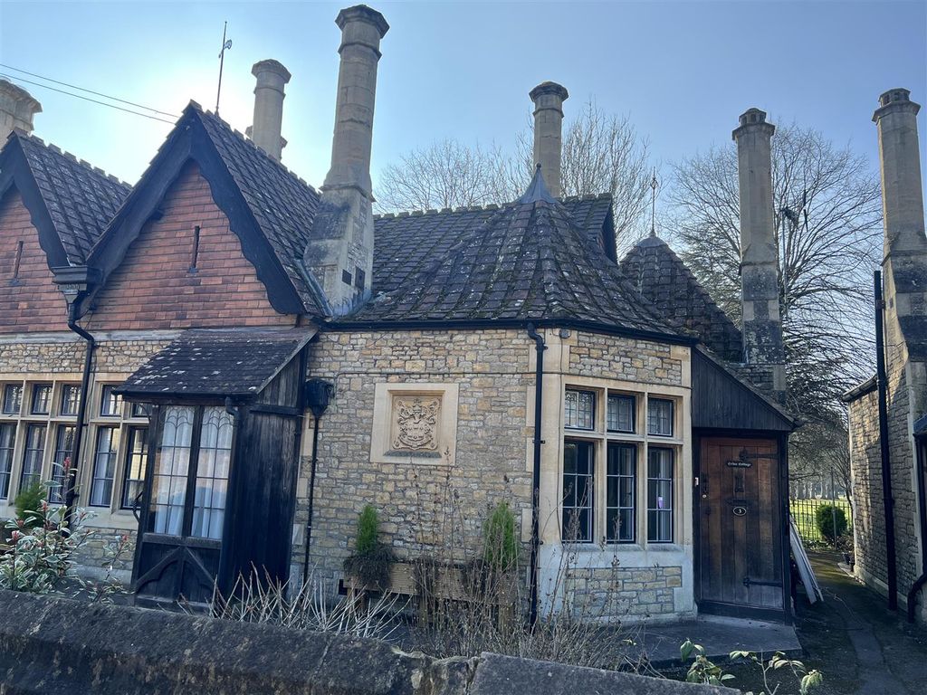 1 bed bungalow to rent in Polebarn Road, Trowbridge BA14 Zoopla