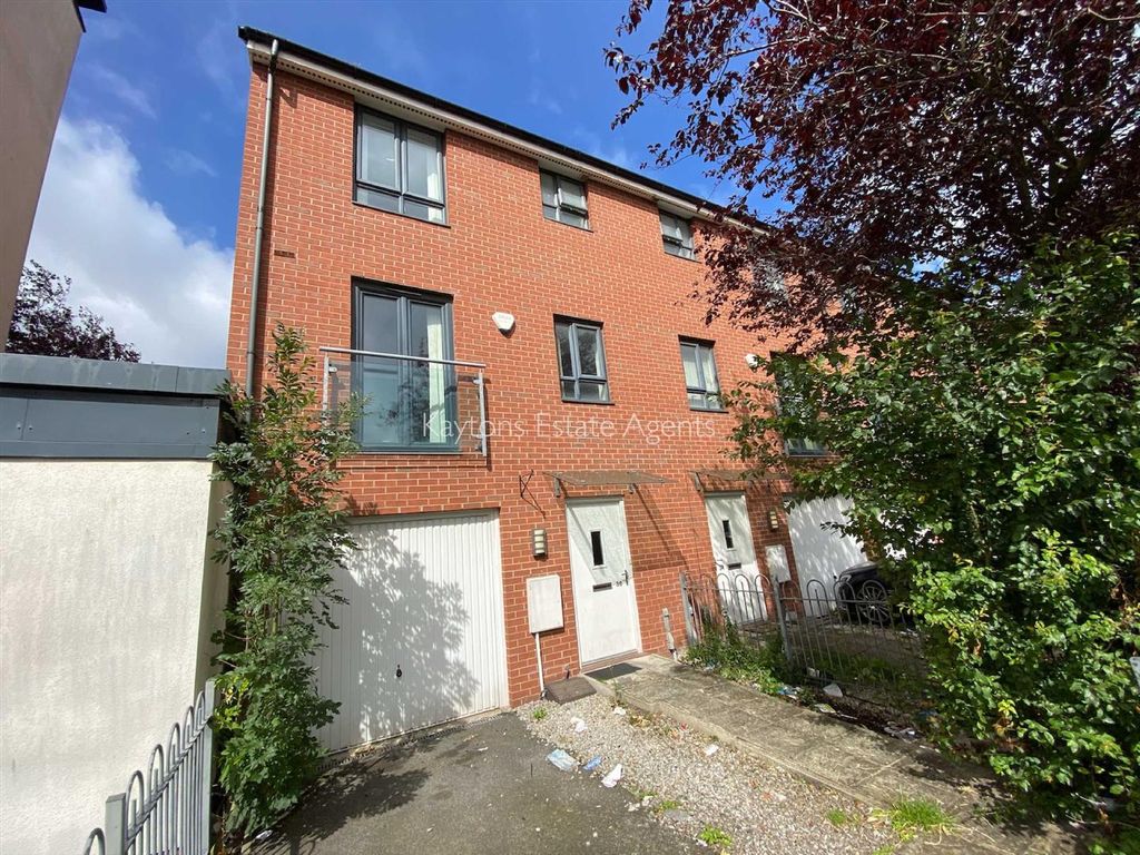 3 bed terraced house to rent in Alban Street, Salford M7 Zoopla