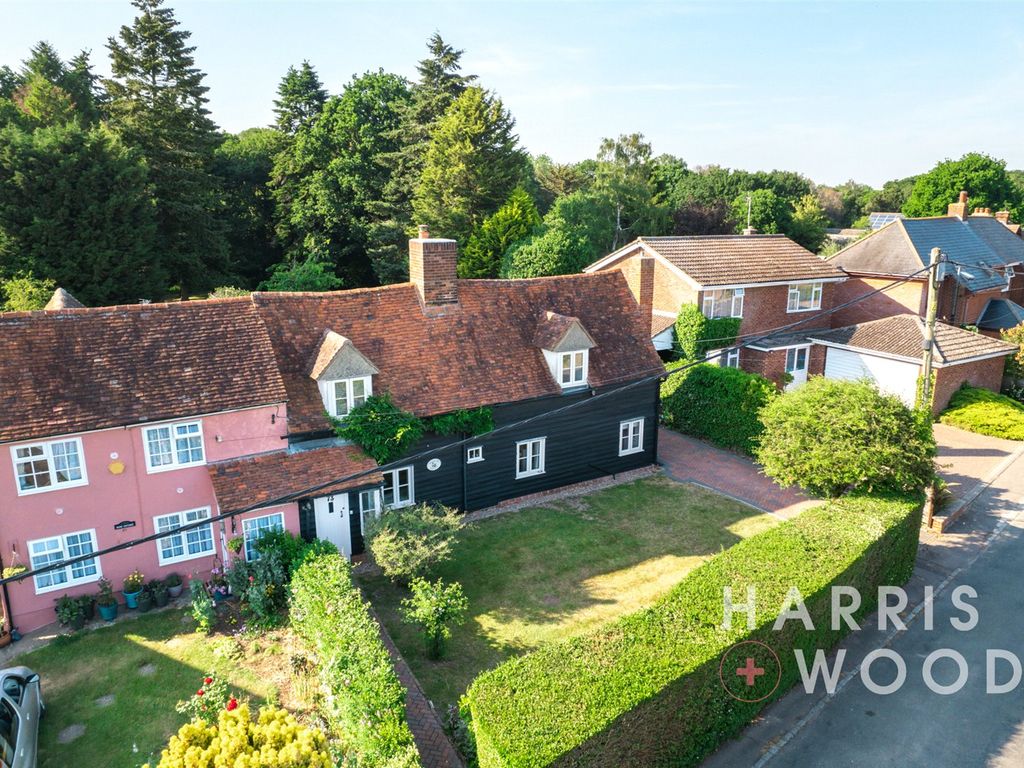 3 bed semidetached house for sale in New Cut, LayerDeLaHaye