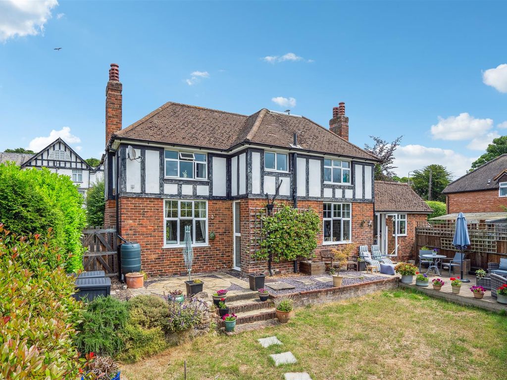 3 bed detached house for sale in West Road, High HP12