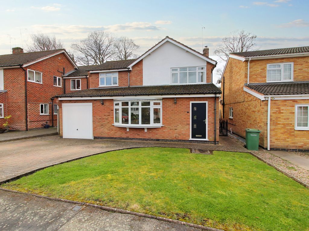 4 bed detached house for sale in The Morwoods, Oadby, Leicester LE2