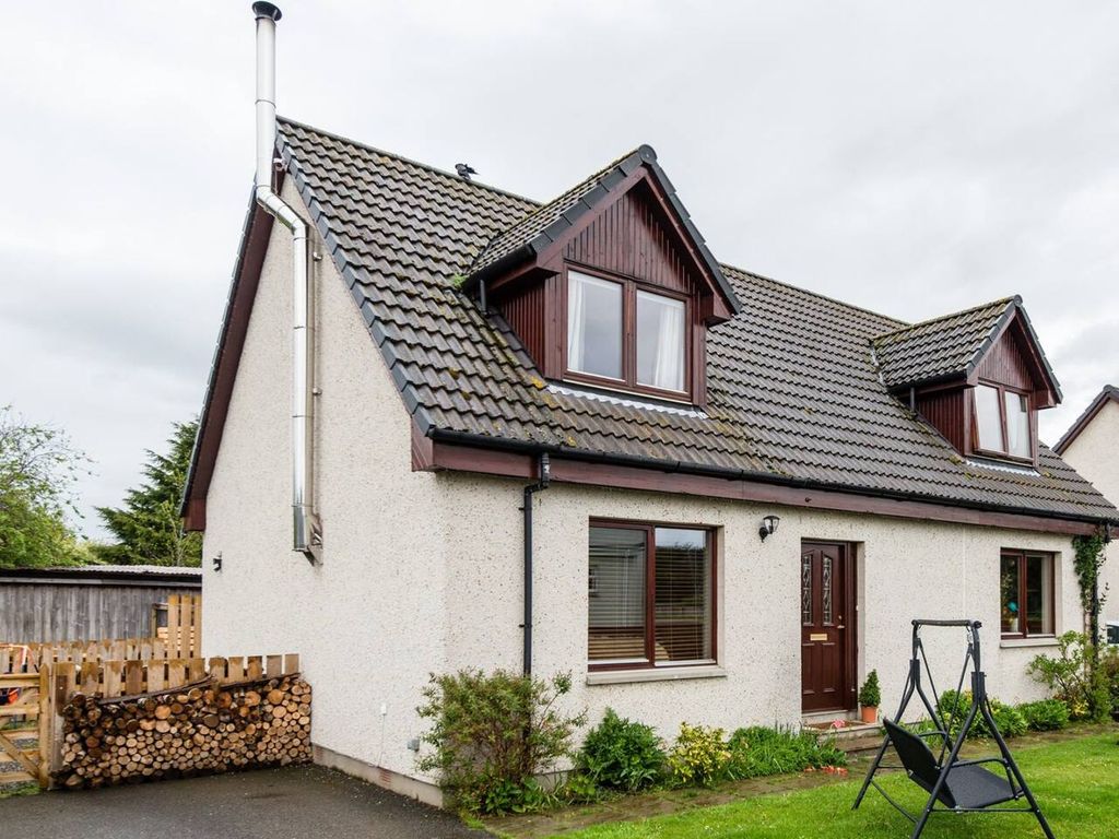 3 bed detached house for sale in Wester Balblair, Beauly IV4, £300,000