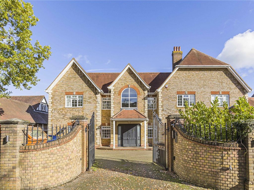 6 bed detached house for sale in The Ridgeway, Cuffley, Hertfordshire