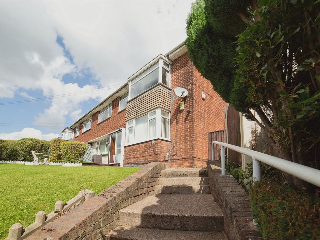 2 bed for sale in Ladybrook Lane, Mansfield NG18, £110,000