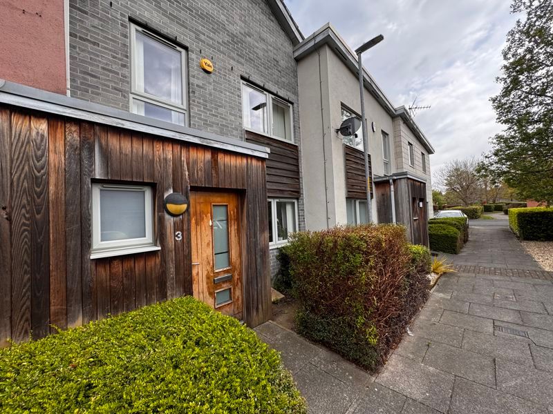 3 bed semidetached house to rent in Fall Pass, Gateshead NE8, £950 pcm