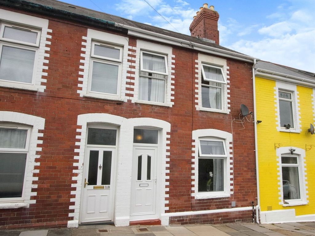 3 bed terraced house for sale in Phyllis Street, Barry CF62 Zoopla