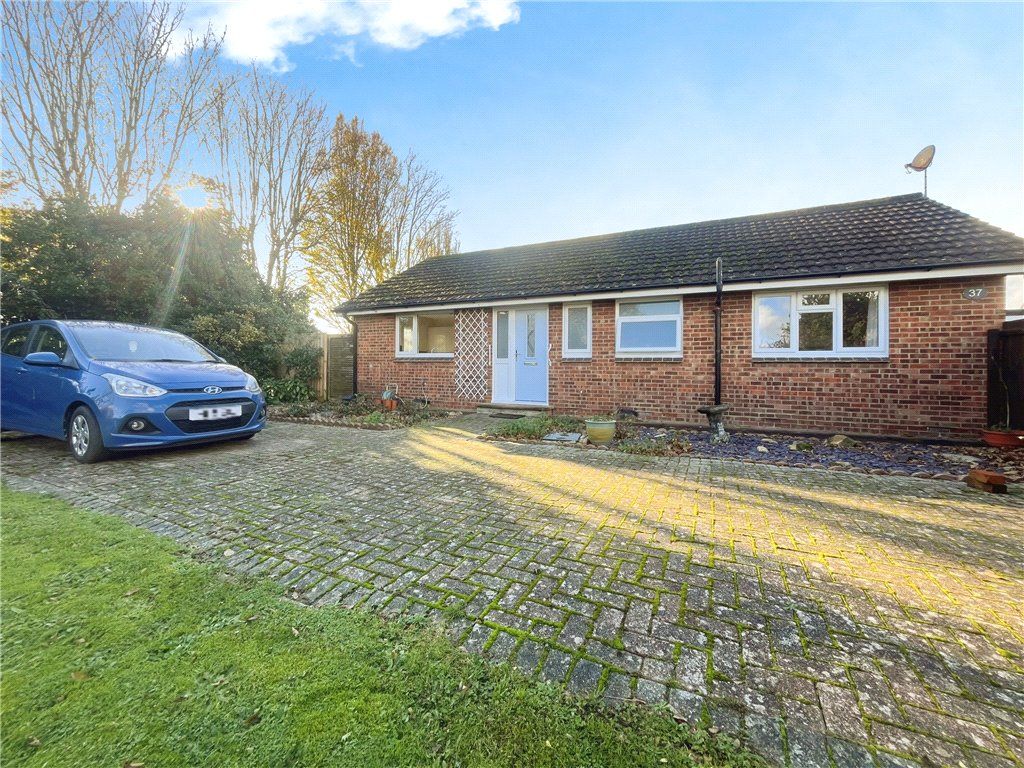 3 bed bungalow for sale in Wellington Road, Newport, Isle Of Wight PO30