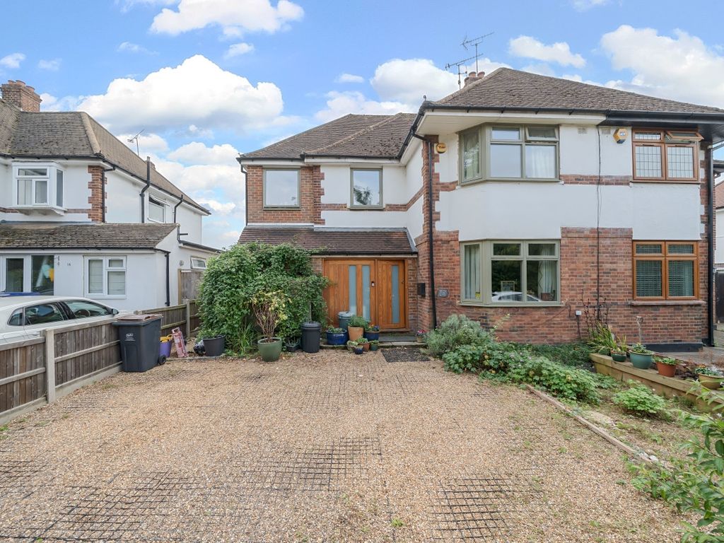 4 bed semidetached house for sale in Broke Farm Drive, Pratts Bottom