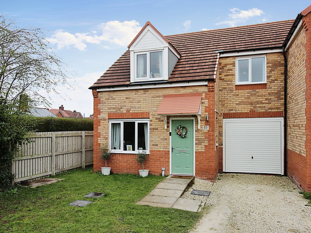 3 bed semidetached house for sale in Griffin Road, New Ollerton