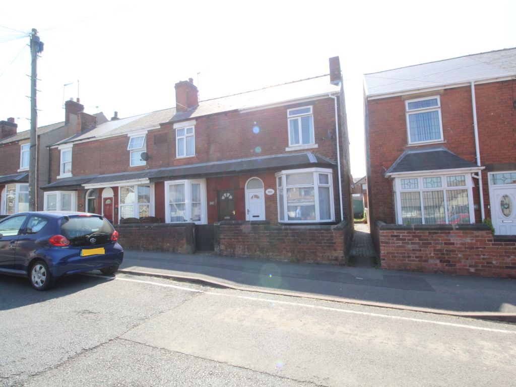2 bed end terrace house for sale in North Wingfield Road, Grassmoor