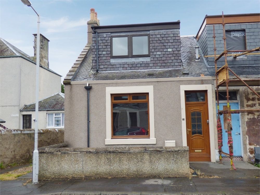 3 bed end terrace house for sale in Lawrence Street, Buckhaven, Leven