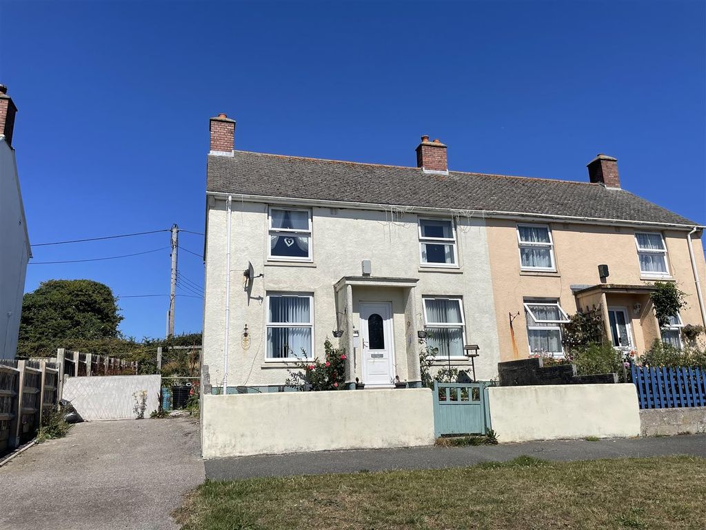 4 bed semidetached house for sale in Gibson Way, Porthleven, Helston