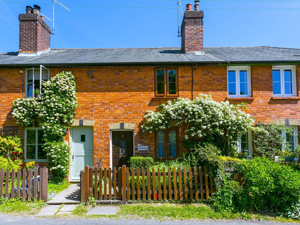 2 bed cottage for sale in Long Barn Road, Weald, Sevenoaks TN14, £