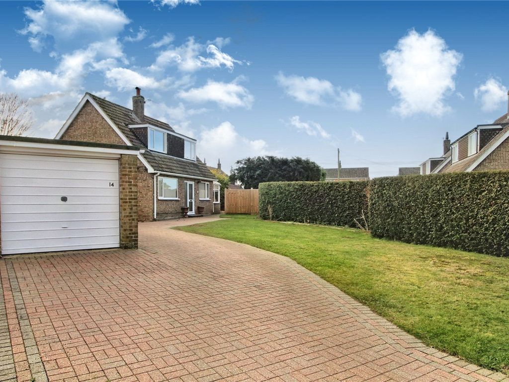 3 bed detached house for sale in Triple Plea Road, Woodton, Bungay
