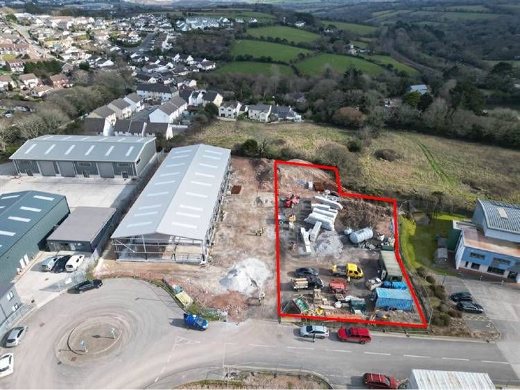 Commercial property to let in Open Storage Yard, Walker Business Park