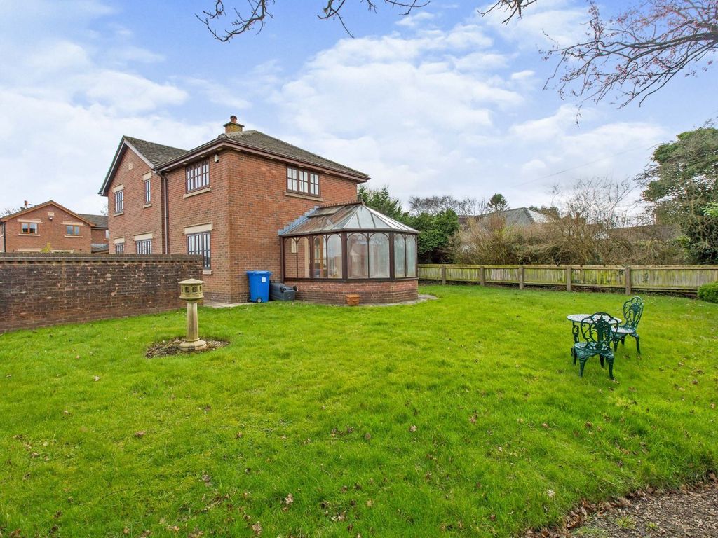 4 bed detached house for sale in Lancaster Lane, Leyland PR25 Zoopla