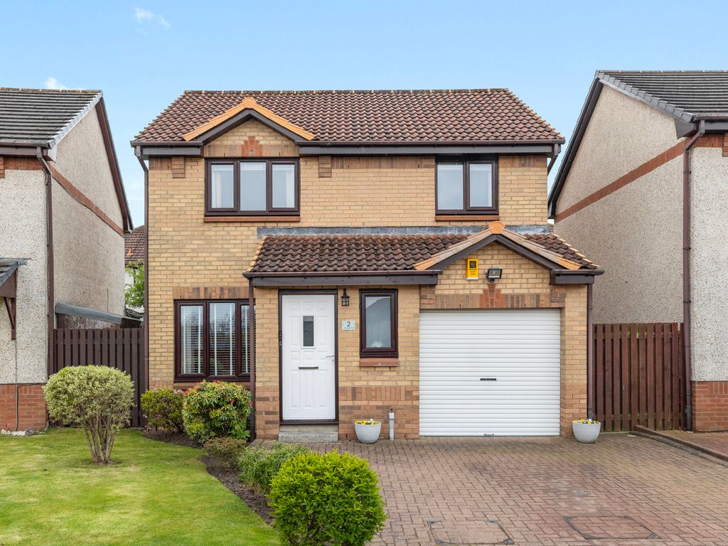 3 bed detached house for sale in 2 Carnbee End, Liberton, Edinburgh