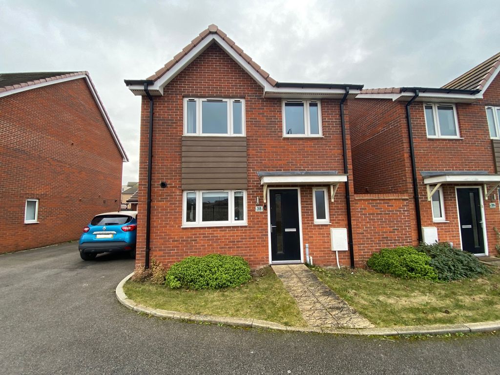 4 bed detached house for sale in Torridon Drive, Peterborough PE7, £