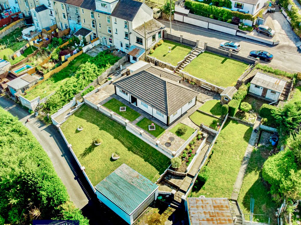 3 bed detached bungalow for sale in Bryntaff, Aberfan, Merthyr Tydfil