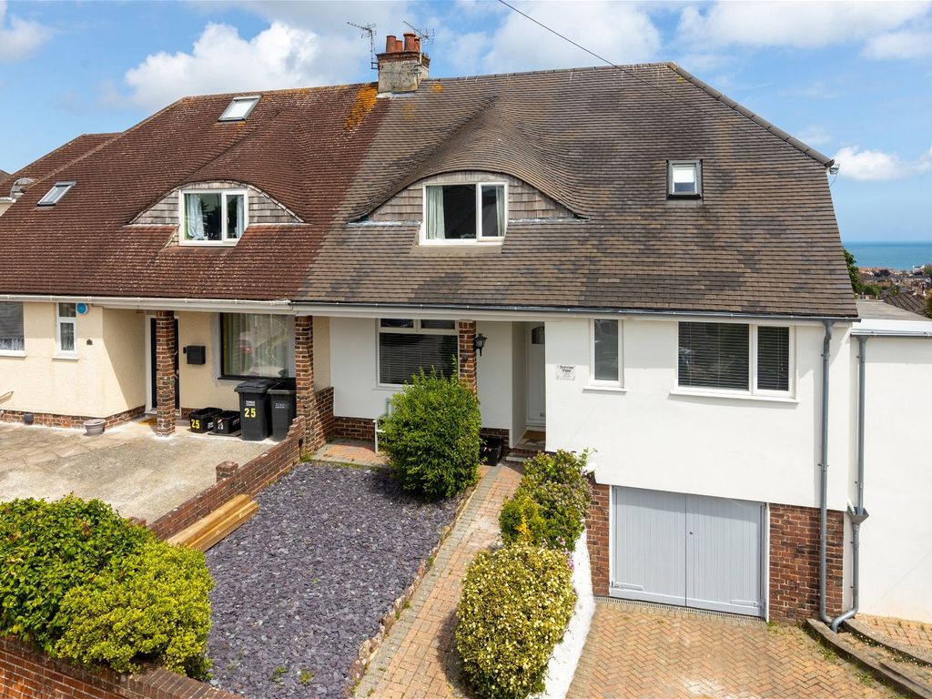 4 bed semidetached bungalow for sale in Southview Road, Paignton TQ3, £425,000 Zoopla