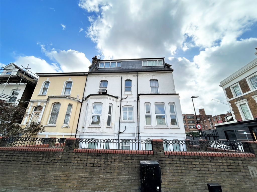 2 bed flat for sale in Mayes Road, Wood Green, London N22 Zoopla