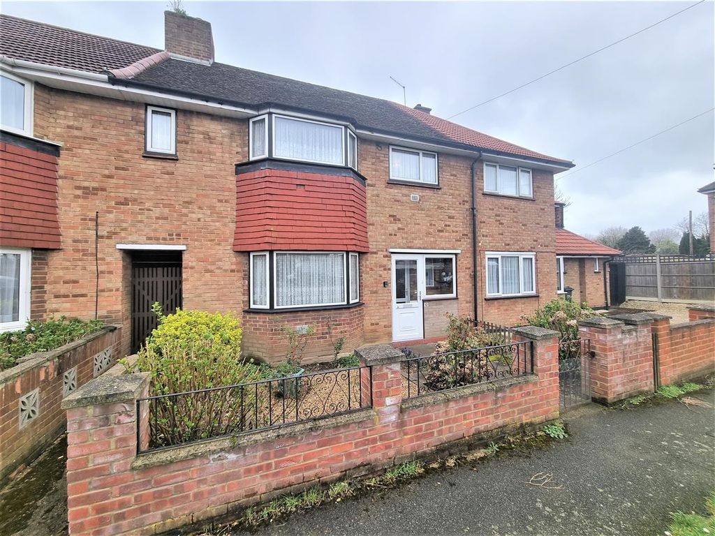 3 bed terraced house for sale in Denham Road, Feltham TW14 Zoopla