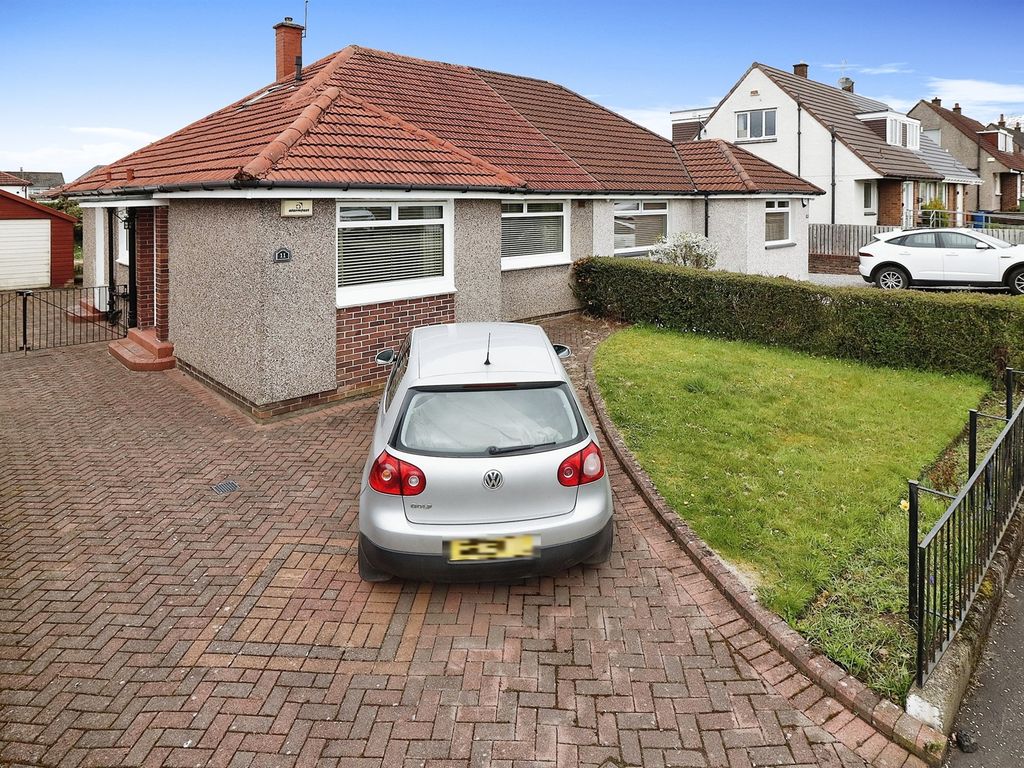 2 bed semidetached bungalow for sale in Marchmont Gardens