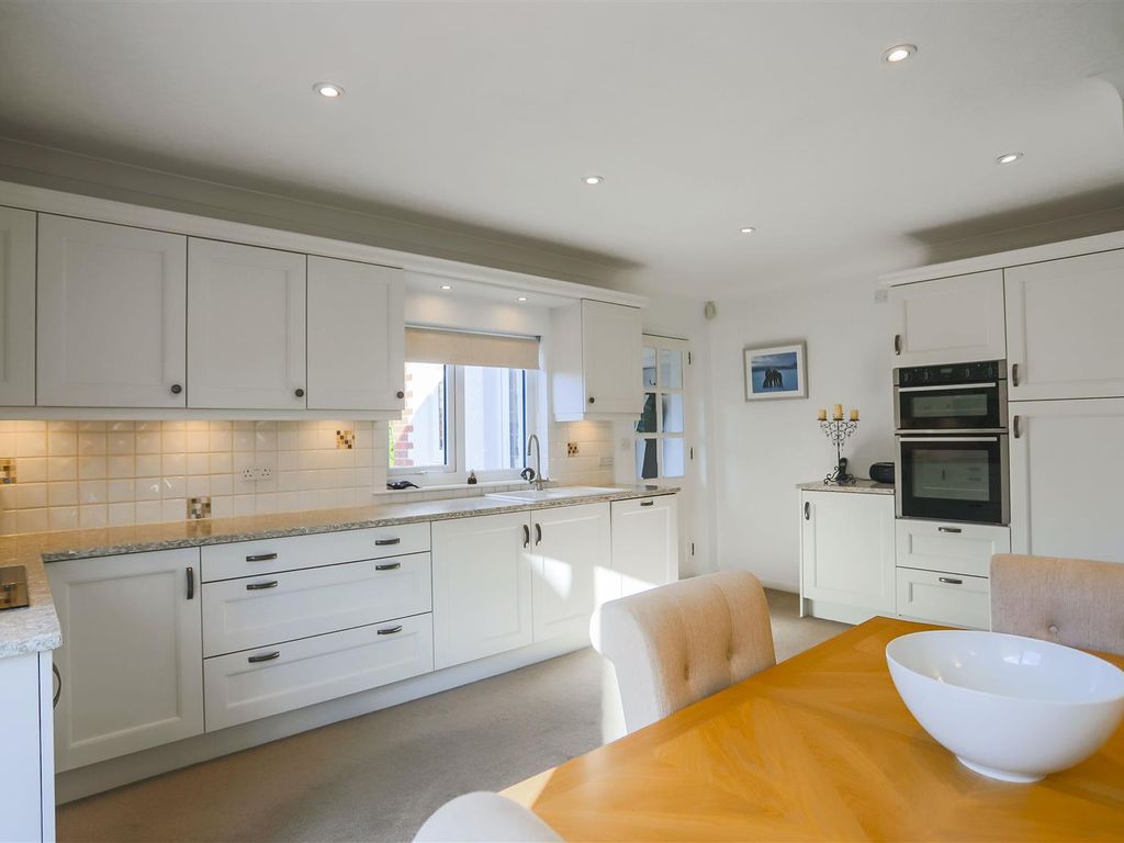 4 bed detached house for sale in Whalley Road, Clitheroe BB7, £455,000