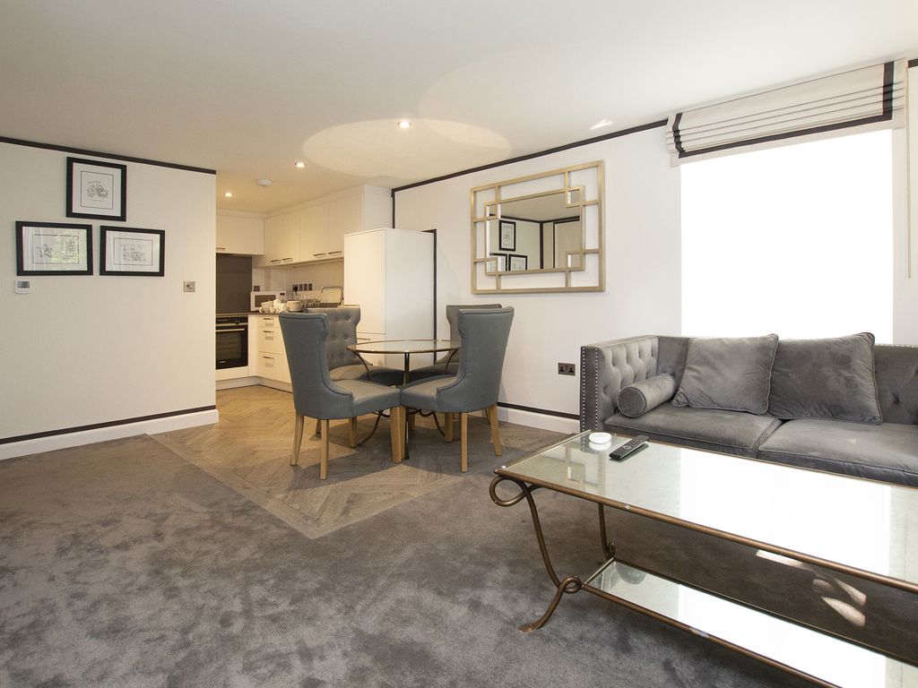 2 bed flat to rent in L'hyvreuse Mews, St Peter Port, Guernsey GY1, £2,000 pcm Zoopla