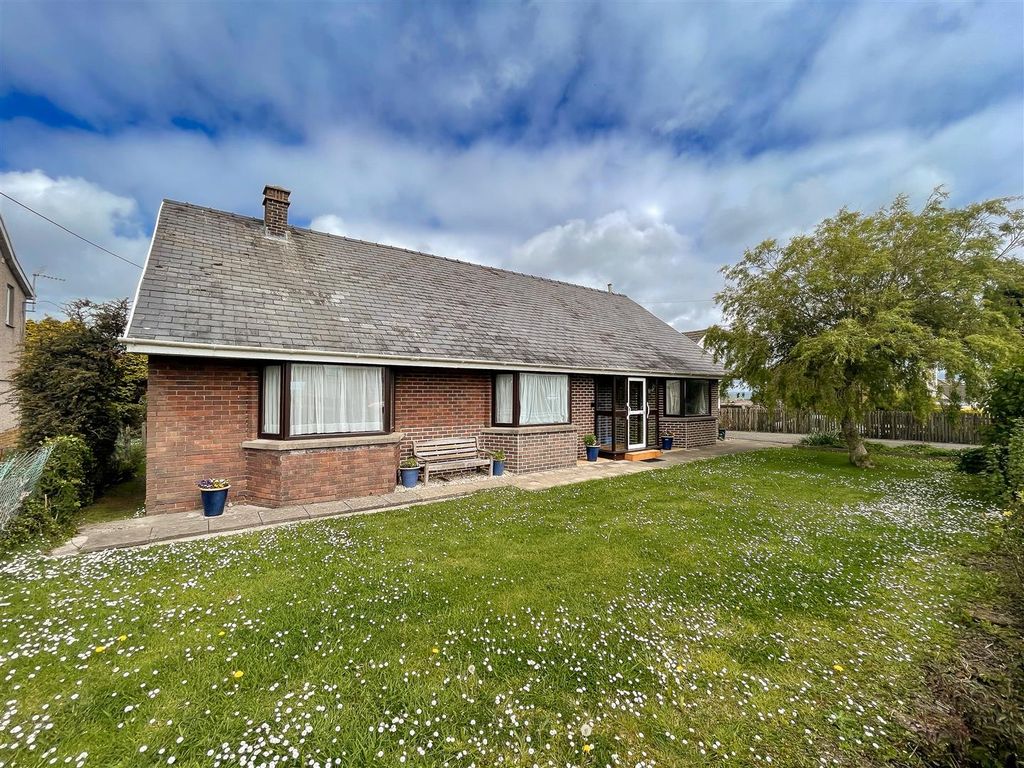 3 bed bungalow for sale in Haven Road, Haverfordwest SA61 Zoopla