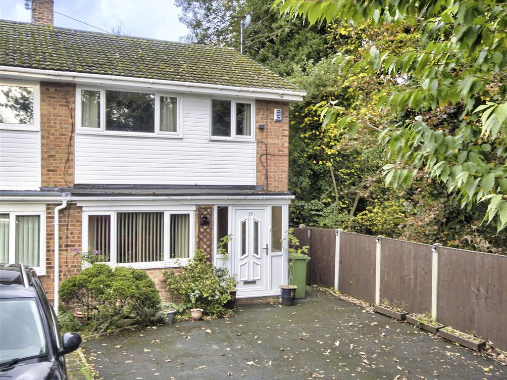 3 bed semidetached house for sale in The Coppice, Yeadon, Leeds LS19