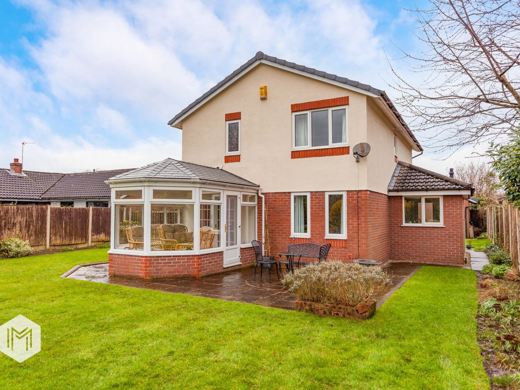 4 bed detached house for sale in Hawkshaw Close, Birchwood, Warrington