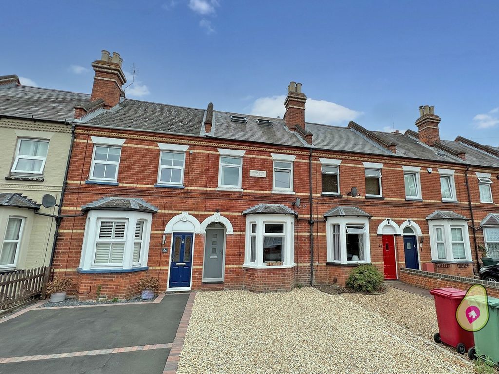 4 bed terraced house for sale in Armour Road, Tilehurst RG31 Zoopla