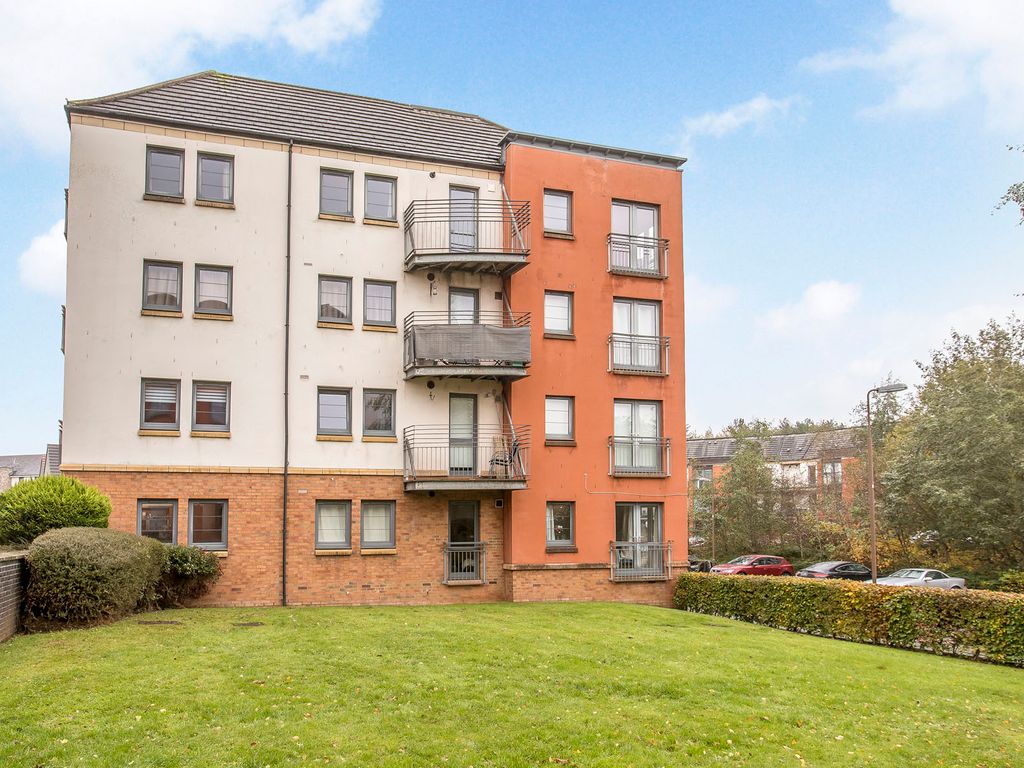 2 bed flat for sale in Kaims Terrace, Livingston EH54, £139,000 Zoopla