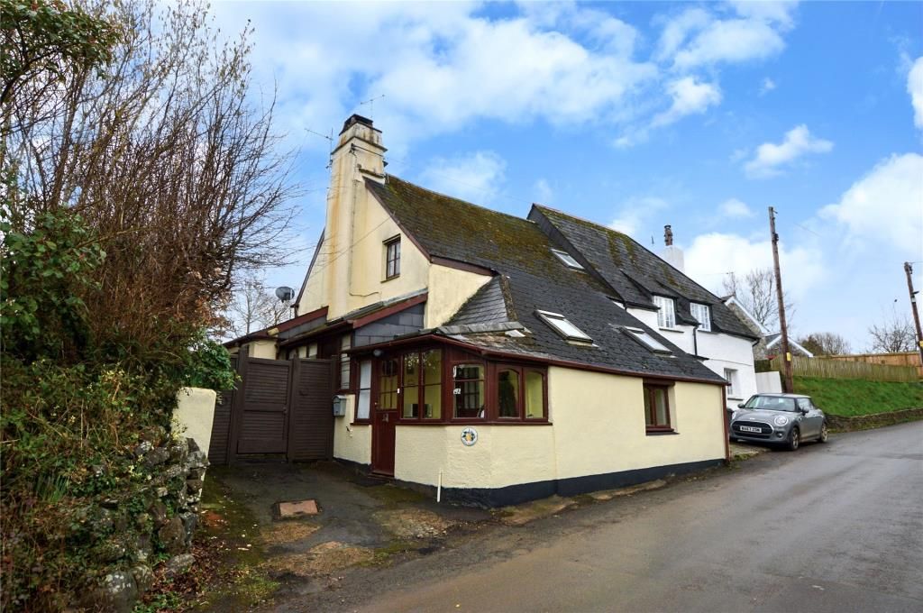 2 bed semidetached house for sale in Higher Dean, Buckfastleigh, Devon