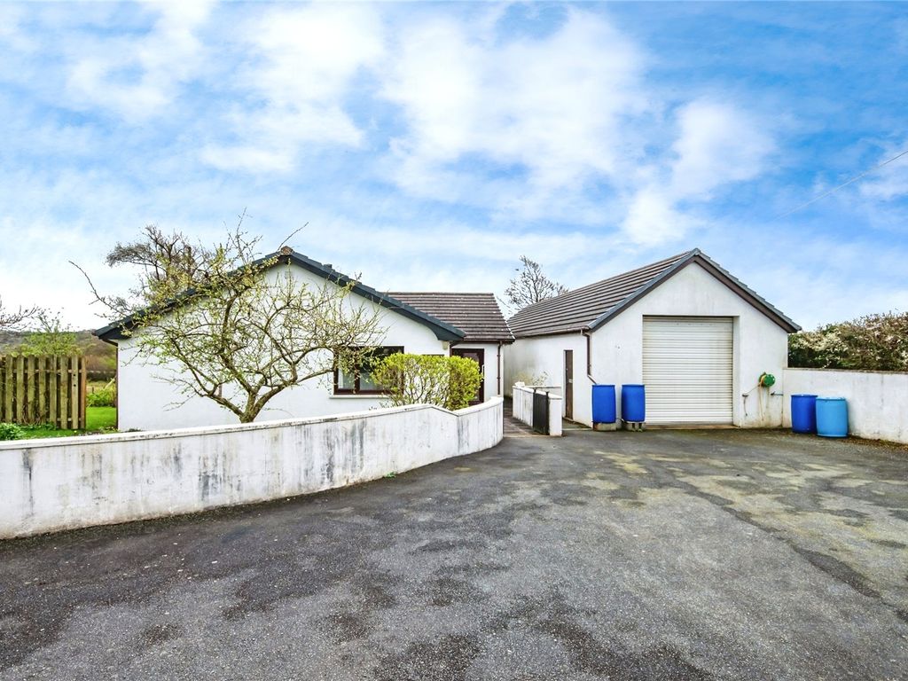 3 bed bungalow for sale in Pennant, Llanon, Ceredigion SY23, £350,000