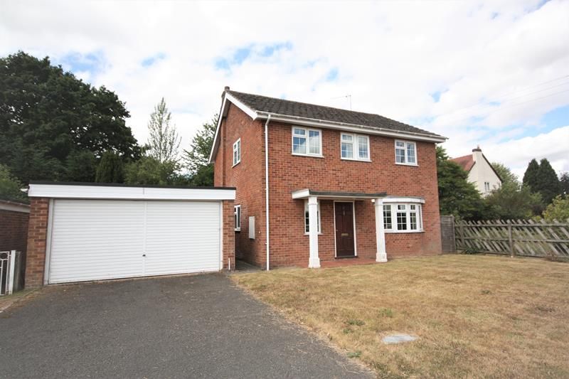 3 bed detached house for sale in The Farleys, Cradley, Malvern