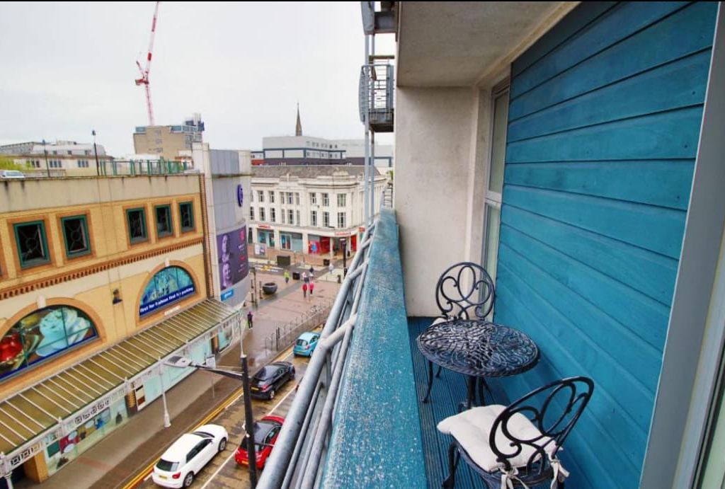 1 bed flat to rent in Dumfries, The Aspect, 140 Queen St, Cardiff