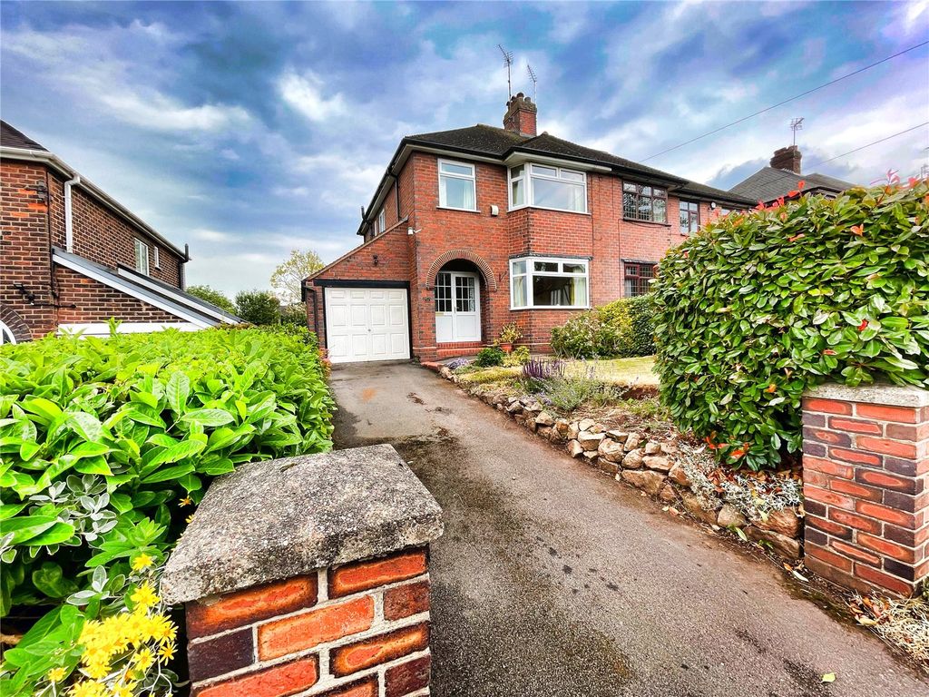 3 bed semidetached house for sale in Sandon Avenue, Newcastle, Staffordshire ST5 Zoopla